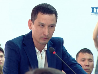 «Ұрып кетті»: Қаржаубай Нұрымовтың қорғаушысы оған қатысты тараған жалған ақпаратқа сенбеуге шақырды