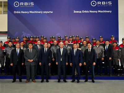 Президент Orbis Heavy Machinery арнайы және коммерциялық техника зауытына барды
