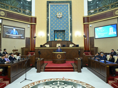Мәжілісте «Парламент сөзі» сыйлығының иегерлері марапатталды
