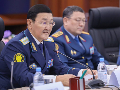 Бас прокуратурада есірткі бизнесінің жаһандық сын-қатерлерін талқылады