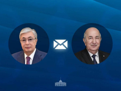 Мемлекет басшысы Алжир президентін құттықтады