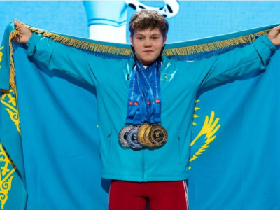 Ауыр атлетика: Ксения Прозорова Азия чемпионатының жеңімпазы атанды
