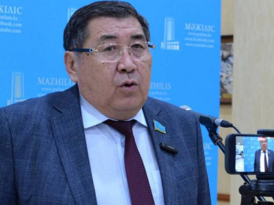 Қос билік туралы қауесет елге іріткі салуды көздейтін теріс пиғылдан шыққан – Ермұрат Бапи