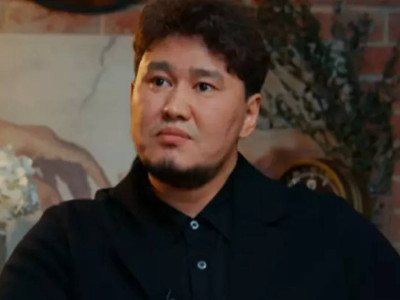 «Сәби сүюді 16 жыл бойы күтіп жүрмін»: Жахан Отарғалиев жеке өмірі туралы айтты