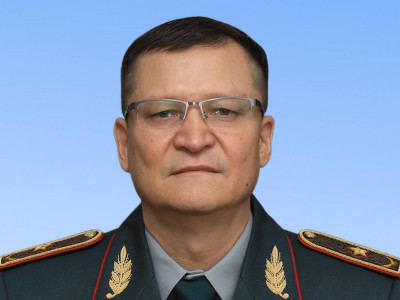Қорғаныс министрінің орынбасары лауазымынан босатылды