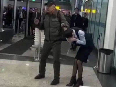 Алматы әуежайында әйелді кепілге алған адамға прокурор қандай жаза сұрады?