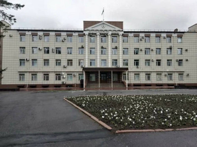 Павлодарда сот әйеліне күш көрсеткен азаматты жауапкершіліктен босатты