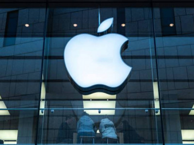 Apple танымал блогерді сотқа беріп, аса қомақты өтемақы төлеуді талап етіп отыр