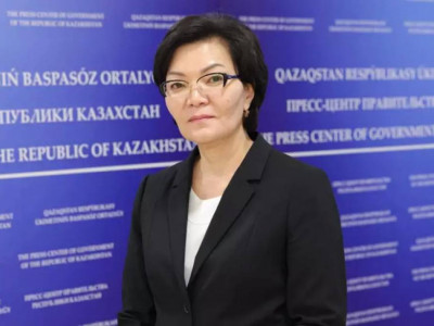 Еңбек министрінің жұбайы өмірден өтті