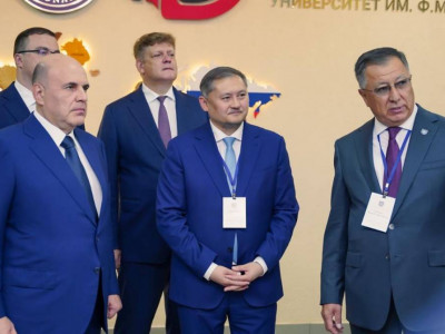 РФ Үкіметінің Төрағасы Омбыдағы ҚазҰУ филиалының жұмысымен танысты
