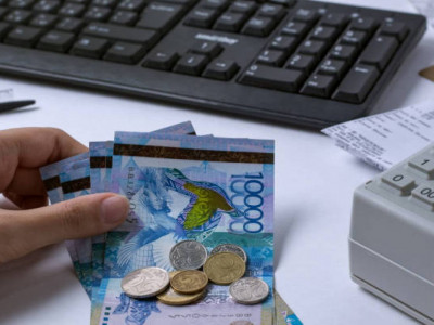Маңғыстауда колледж бухгалтері 243 млн теңге жымқырған