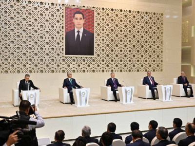 Президент Орталық Азия мемлекеттері басшыларының бейресми кездесуіне қатысты