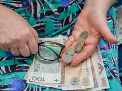 Қарағандыда алаяқ зейнеткерлерді алдап, 12 млн теңге алып кеткен