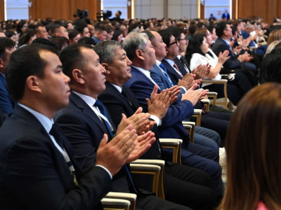 Мемлекет басшысы білім беру үдерісіне цифрлық технологиялар мен жасанды интеллектіні жедел енгізуді тапсырды