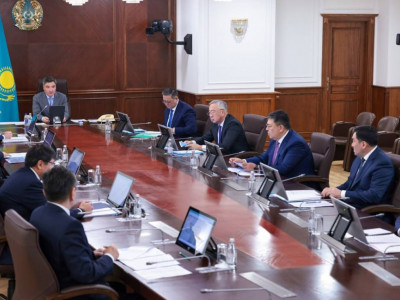 Үкімет үш жылға арналған бюджет жобасын мақұлдады