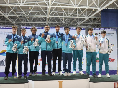 Қазақстан жасөспірімдер құрамасы Азия чемпионатында рекорд тіркеді
