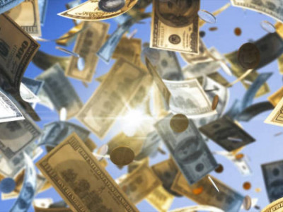 Тамызда Ұлттық қордан 420 млн доллар сатылды