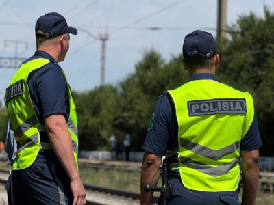Полиция Бурабайда қансырап, ауыр жағдайда жатқан адамды құтқарып қалды