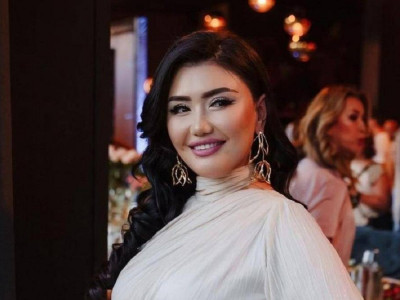 «Амалсыз жасаттым»: әнші Зарина Омарова ота жасатқанын айтты