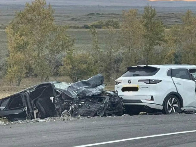 15 адам ажал құшты: Елімізде жантүршігерлік жол апаты болды