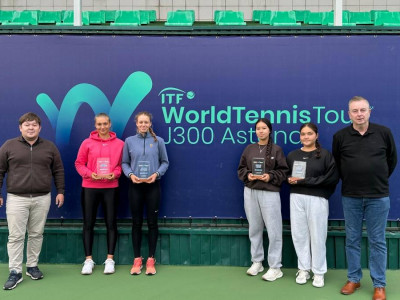 Жас теннисшілер халықаралық турнирдің чемпионы атанды