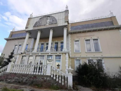 Қостанайдың экс-әкімінен тәркіленген мейрамхана аукционда сатылды