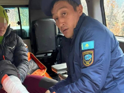 Алматы тауларында аяғын жарақаттаған шетелдік турист құтқарылды