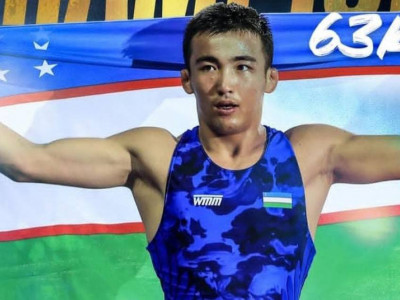 Өзбекстан атынан сынға түскен қазақ балуаны әлем чемпионы атанды
