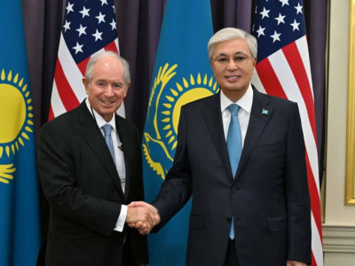 Мемлекет басшысы Blackstone компаниясының басқарма төрағасымен кездесті
