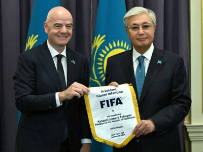 Тоқаев FIFA президентін қабылдады