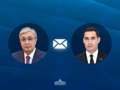 Тоқаев түрікмен халқын Тәуелсіздік күнімен құттықтады