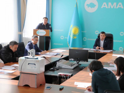 Петропавлда адамдарды қаңғыбас иттерден қорғау мәселесі талқыланды