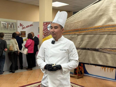 Маңғыстаулық мұғалім ірімшіктен балмұздақ әзірлеп шығарды