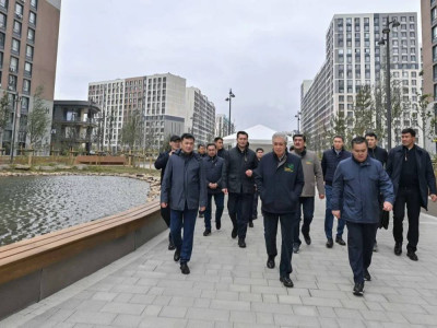 Президент «Нұра» ауданындағы Greenline бульварын аралап көрді