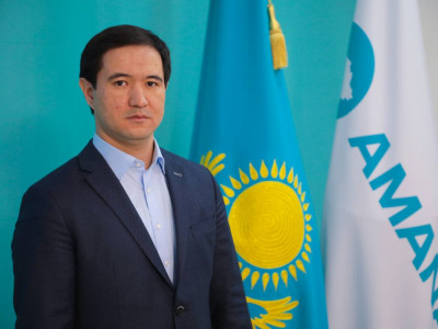 Президенттік жастар кадр резервінің мүшесіне Мәжіліс депутатының бос мандаты берілді
