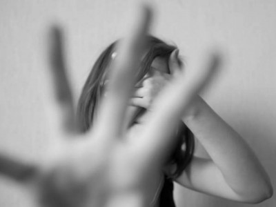 Таразда бойжеткенді аялдамадан алып қашып кеткен
