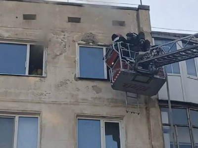 Көкшетауда 80-нен асқан қария пәтерінде тірідей жанып кете жаздады