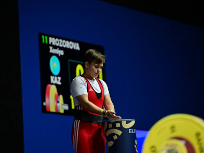 Ауыр атлет Ксения Прозорова Азия ойындарында екінші медалін жеңіп алды