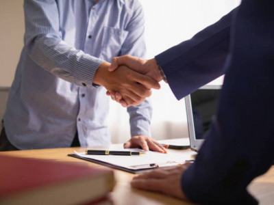 Қарағандыда қазақ тілін дамытуға бағытталған меморандумға қол қойылды