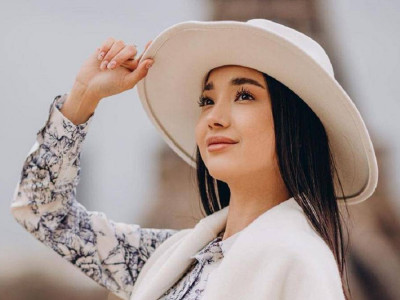 «50 млн-ға қағылдым»: Блогер Әнел Кенжебекова алаяқтарға алданған