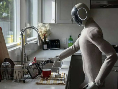 Үй шаруасын істейтін гуманоид-робот сатылымға шықты