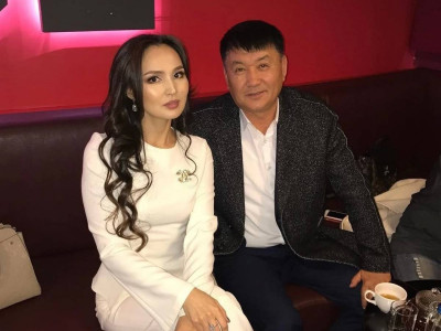 «Жұлдызда шаруаларың болмасын»: Қайрат Нұртастың әкесі келінін сөз қылғандарға жауап берді