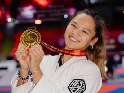 Жібек Құлымбетова джиу-джитсудан әлем чемпионы атанды