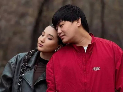 Әнші AYREE екінші рет ана атанды