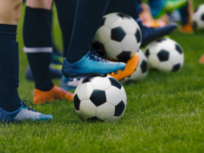 Астанада футболшыны матч кезінде тонап кеткен