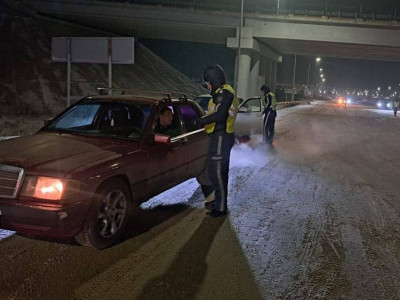 Қарағанды облысындағы трассада 30-ға жуық жүргізуші кері қайтарылды