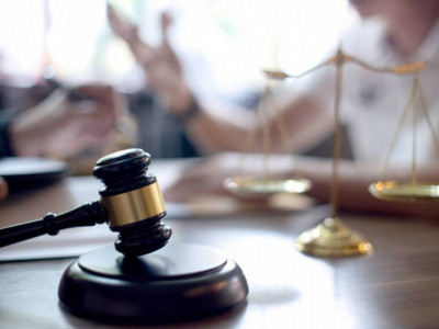 Шымкентте ауладағы біреудің баласын ұрған келіншек жазаланды