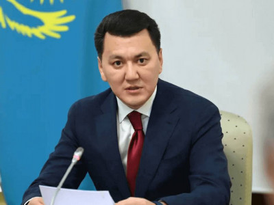 Ерлан Қарин: Бұл Жарлық – ішкі саясат саласындағы жұмысты жүйелейтін маңызды құжат