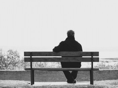 Өскеменде көшеден ер адамның мәйіті табылды