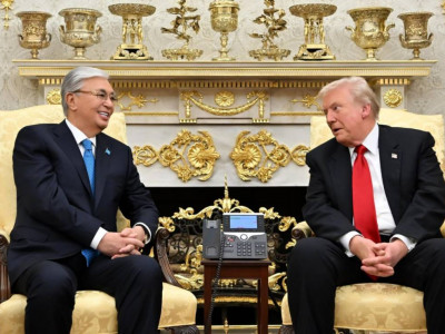 Қасым-Жомарт Тоқаев Дональд Трамппен келіссөз жүргізді